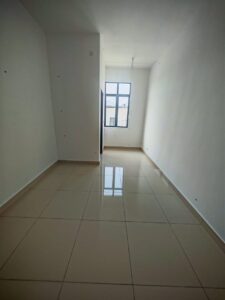 Double Storey Terrace, Forest Heights, Arden Hill
